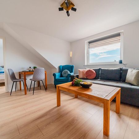 Zentrale Wohlfuehlwohnung - Ideal Fuer Ihren Urlaub Oder Die Geschaeftsreise Magdeburg Eksteriør bilde