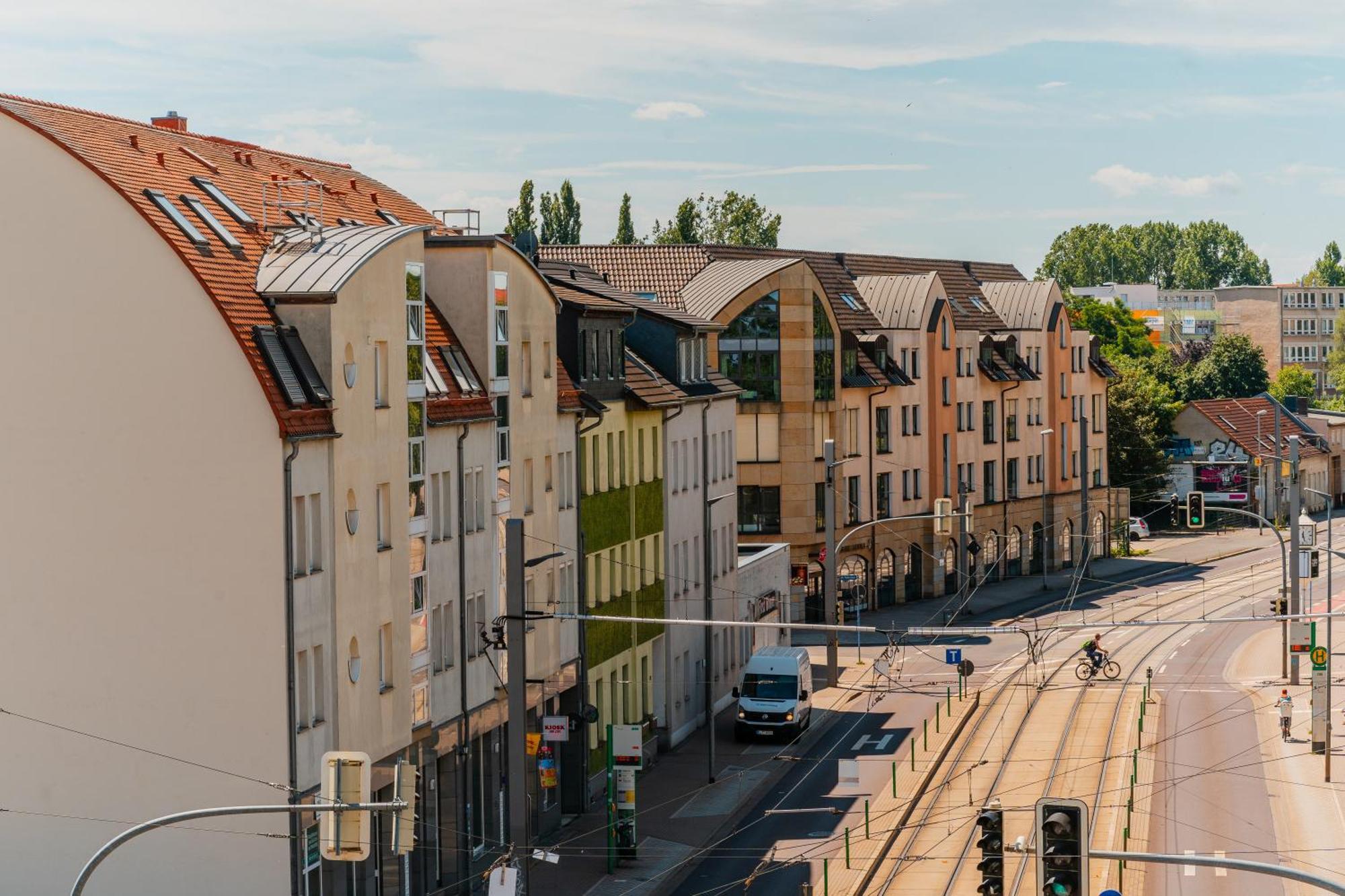 Zentrale Wohlfuehlwohnung - Ideal Fuer Ihren Urlaub Oder Die Geschaeftsreise Magdeburg Eksteriør bilde